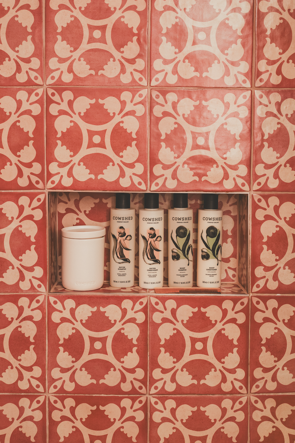 How to style your bathroom the Cowshed way